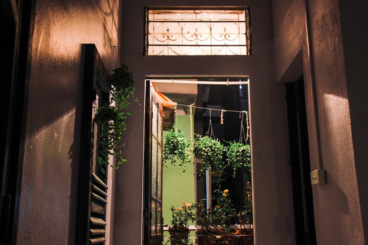 L'Amante Homestay Hanoi Exterior photo